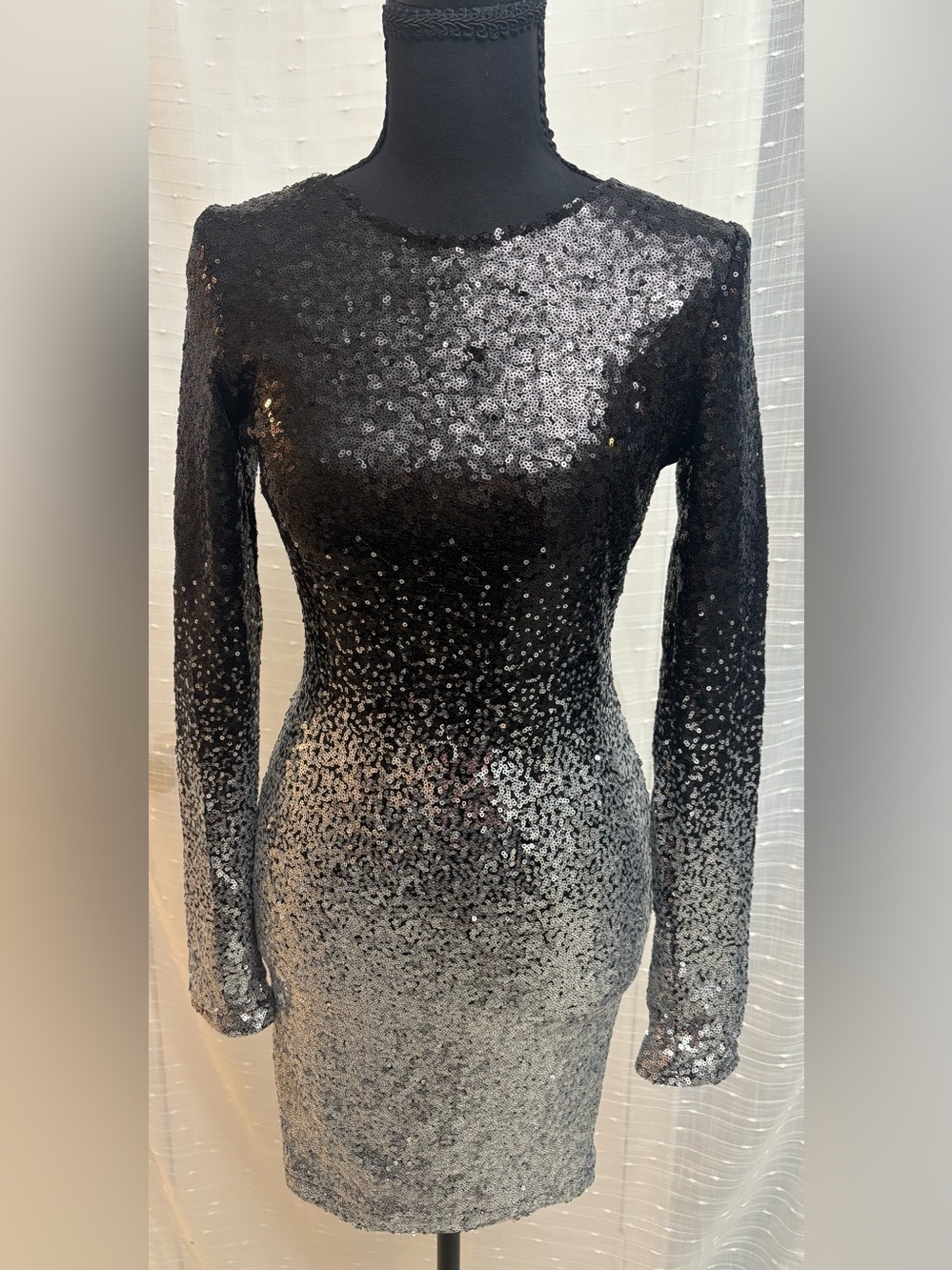 Mind Code Black to Silver Sequin Ombre Long Sleeve Bodycon Dress